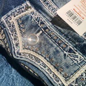 Rock Revival Jeans (women’s)